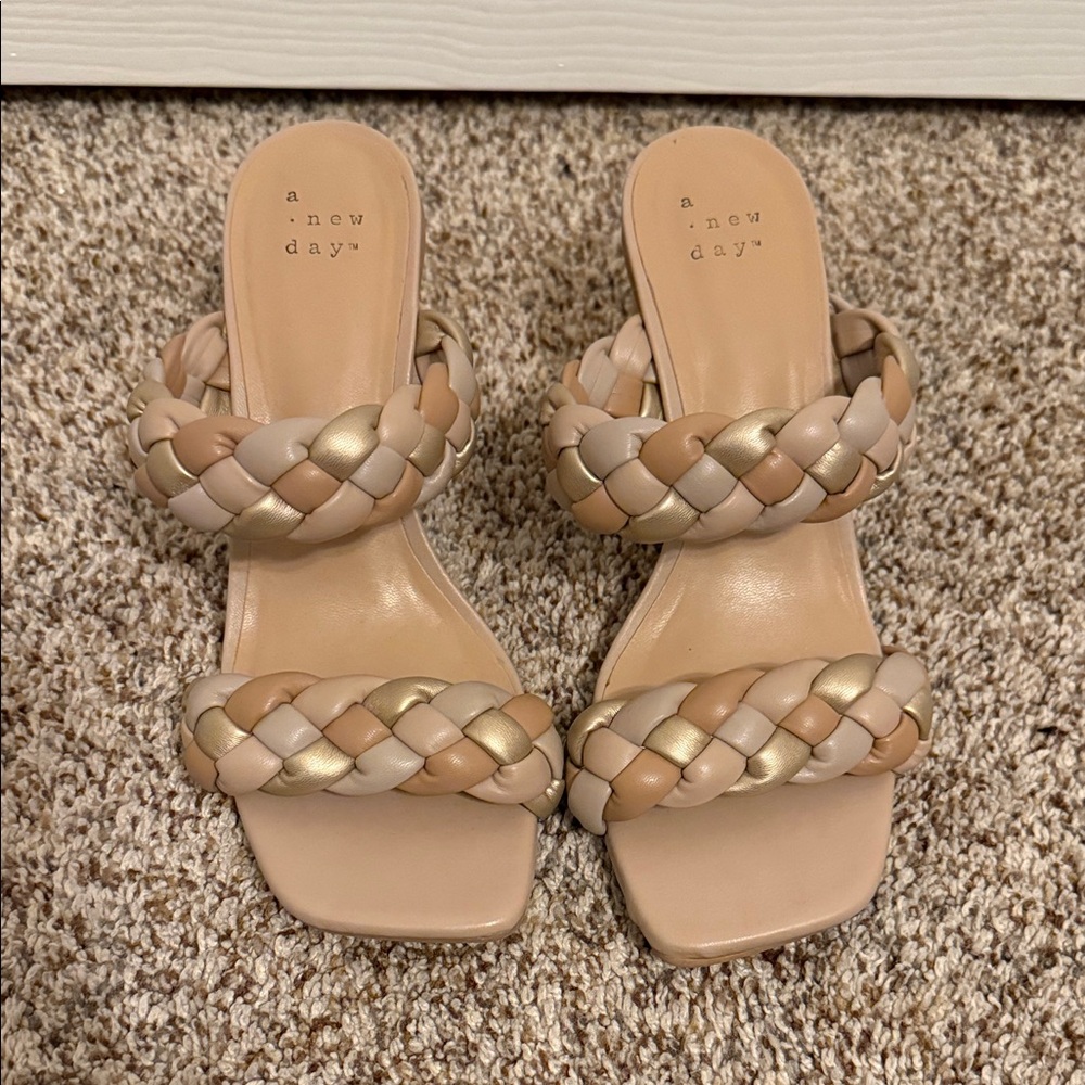 A New Day Women's Braided Sandals - Cream and Gold